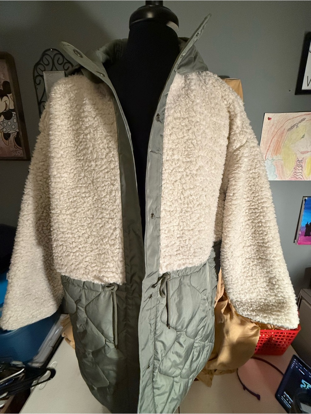 Old Navy Womens Cream Sherpa & Olive Parka Jacket- very warm! New With Tags- XXL